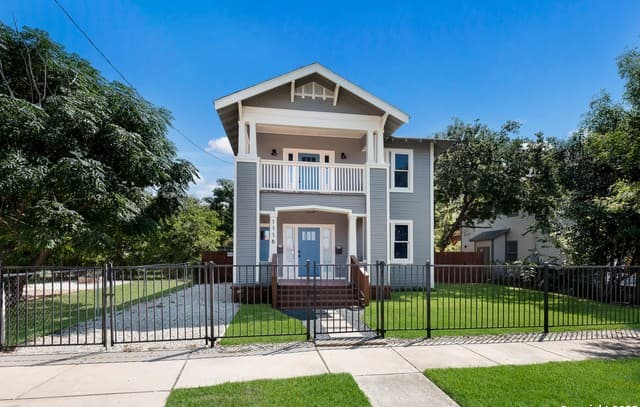 rental at 1116  Muncey Unit 2 in San Antonio, TX — photo 2