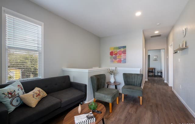 rental at 1116  Muncey Unit 2 in San Antonio, TX — photo 5