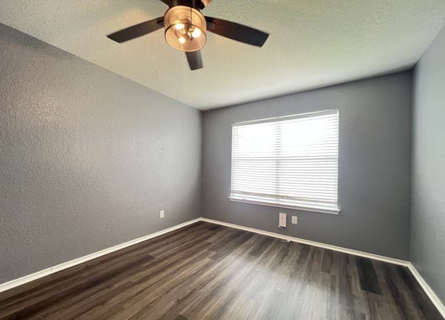 rental at 10031  Stagecoach Bay in San Antonio, TX — photo 5