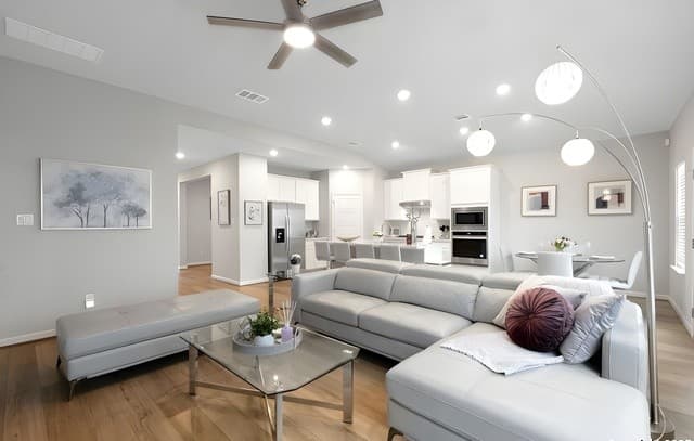 rental at 13107  Braxon Pass in San Antonio, TX — photo 4