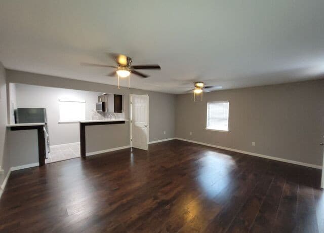 rental at 234  Senisa Dr Unit 3 in San Antonio, TX — photo 4
