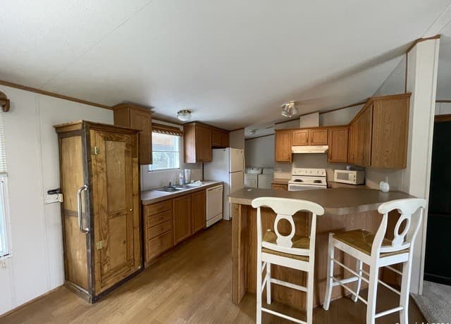 rental at 1061  Spring Branch rd in Spring Branch, TX — photo 5