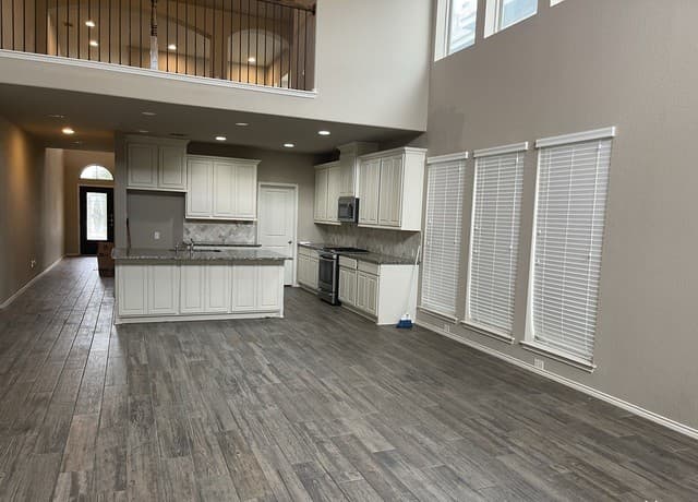 rental at 14366  Palomino Pl in San Antonio, TX — photo 3