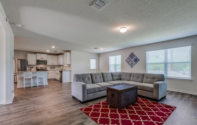 rental at 9610  Baytown Coast in San Antonio, TX — photo 3