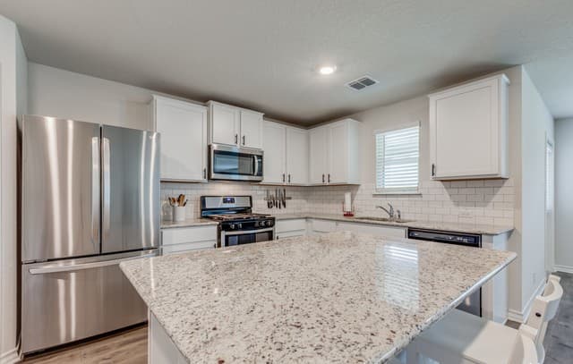 rental at 9610  Baytown Coast in San Antonio, TX — photo 5