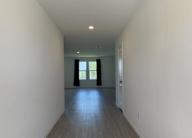 rental at 14803  Brandy Bnd in San Antonio, TX — photo 3