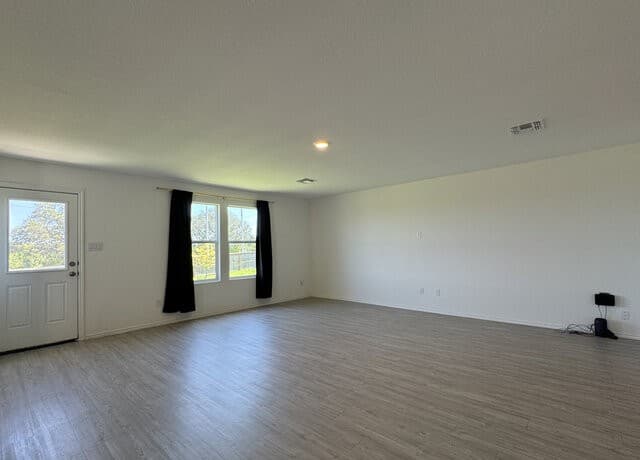 rental at 14803  Brandy Bnd in San Antonio, TX — photo 5