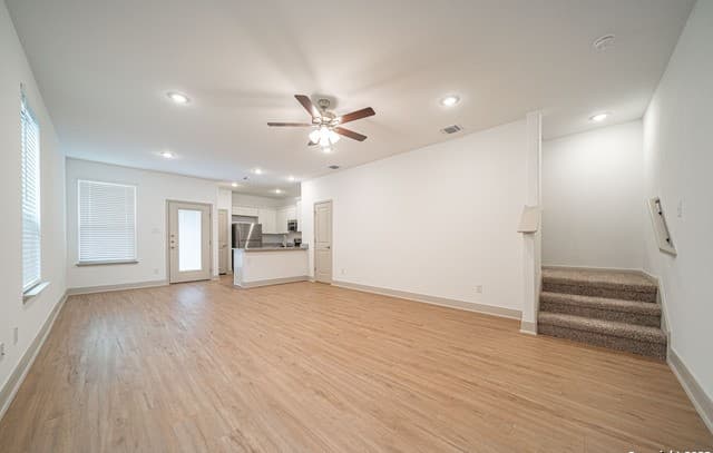 rental at 13513  Tulipwood Nook Unit 102 in San Antonio, TX — photo 4