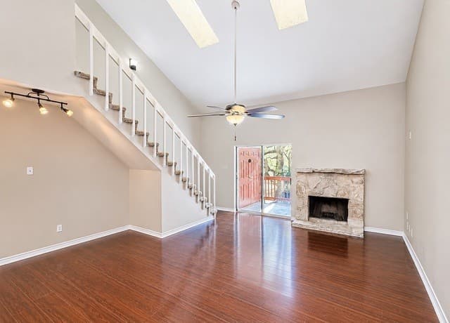 rental at 10527  Perrin Beitel Rd Unit D-206 in San Antonio, TX — photo 1