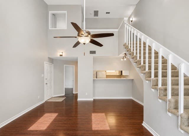 rental at 10527  Perrin Beitel Rd Unit D-206 in San Antonio, TX — photo 3