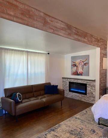 1-bedroom rental at 413 9th Unit B in Blanco, TX — photo 2