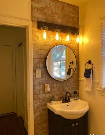 1-bedroom rental at 413 9th Unit B in Blanco, TX — photo 5