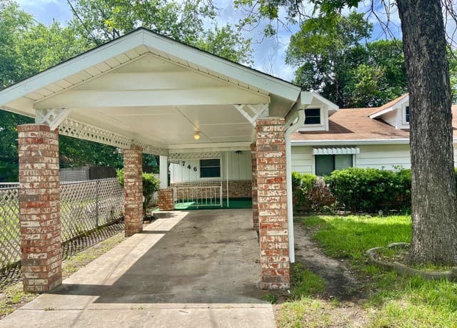 rental at 746  Gulf St. in San Antonio, TX — photo 3