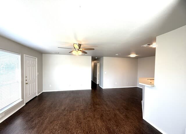 rental at 2744  Fm 1044 Unit 2744 in New Braunfels, TX — photo 4