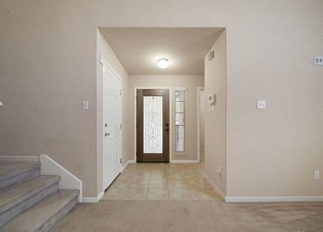 rental at 10318  Pinehurst Run in San Antonio, TX — photo 5