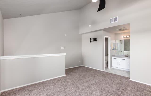 rental at 10527  Perrin Beitel Rd Unit B209 in San Antonio, TX — photo 4