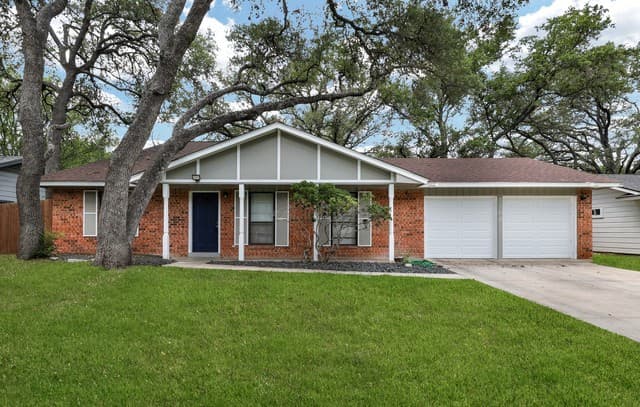 rental at 5702  Charlie Chan Dr in San Antonio TX