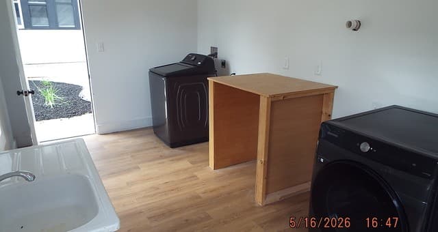 rental at 940 W Mulberry in San Antonio, TX — photo 4