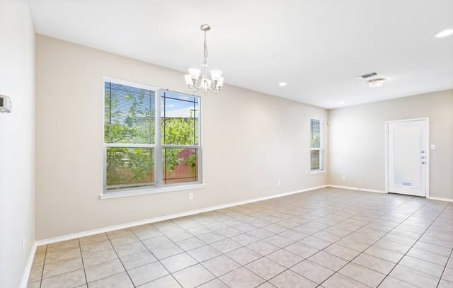 rental at 5114  Mustang Cv in San Antonio, TX — photo 5