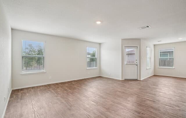rental at 1154  Barn Swallow Way in San Antonio, TX — photo 2