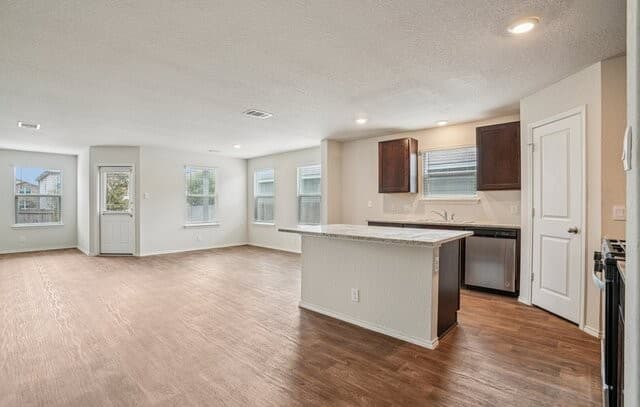 rental at 1154  Barn Swallow Way in San Antonio, TX — photo 5