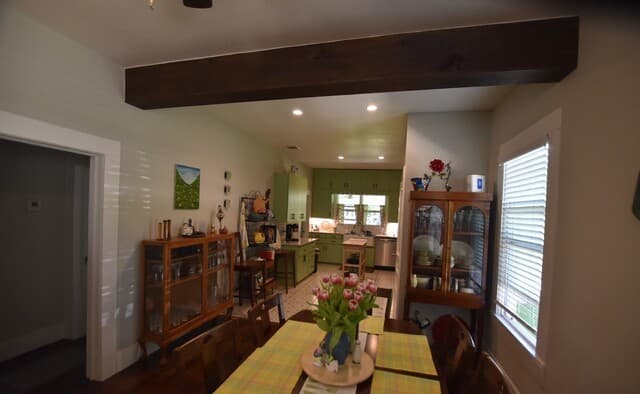 rental at 1630 W Craig in San Antonio, TX — photo 3