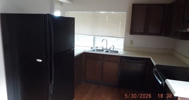 rental at 7810  Lazy Forest in Live Oak, TX — photo 4