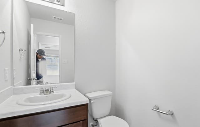rental at 2950  Wentwood Run in San Antonio, TX — photo 5