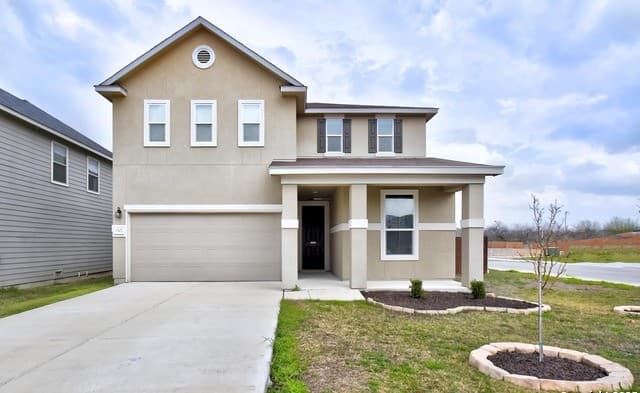 rental at 3302 Uresti Flds in Converse TX
