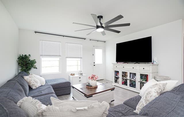 rental at 4107  Imogene Ivy in San Antonio, TX — photo 4