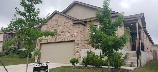 rental at 6022  Akin Quay in San Antonio, TX — photo 2