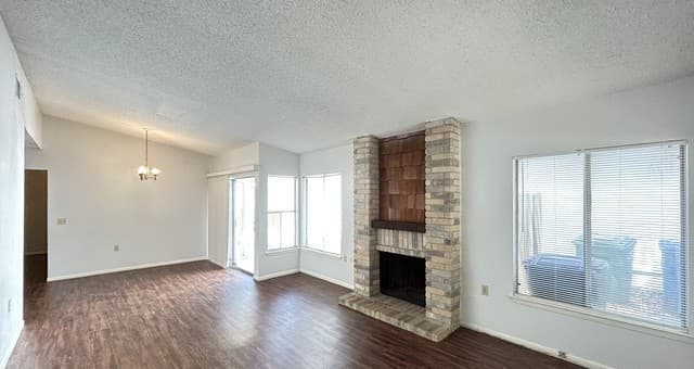 rental at 9633  Ivy Bend St in San Antonio, TX — photo 3
