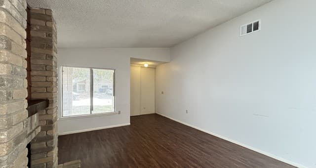 rental at 9633  Ivy Bend St in San Antonio, TX — photo 5