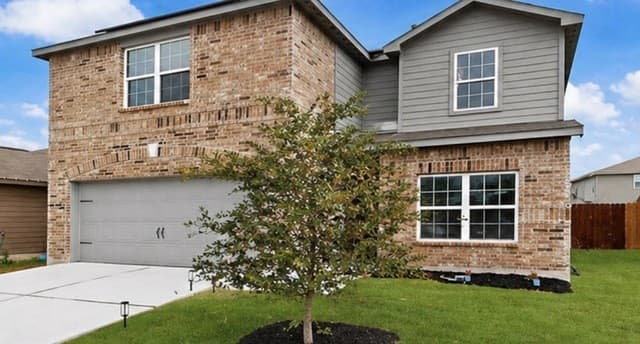 rental at 15022  Harbor Lndg in Von Ormy, TX — photo 3