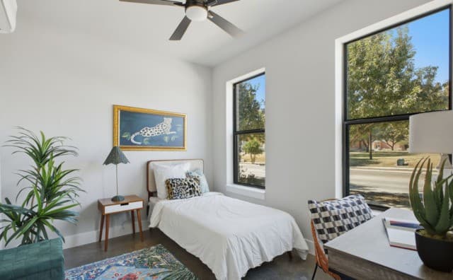 rental at 7930  Kennedy in San Antonio, TX — photo 4