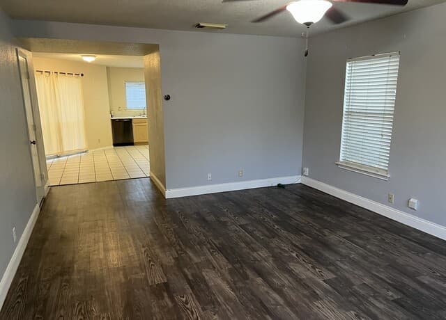 rental at 7  Latrobe Post in San Antonio, TX — photo 2