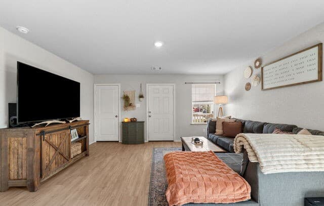 rental at 6403  Ignacio Court in San Antonio, TX — photo 5