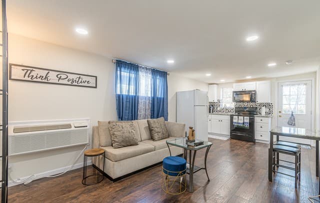 rental at 207  Hermine Blvd Unit 2 in San Antonio, TX — photo 2