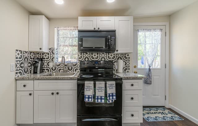 rental at 207  Hermine Blvd Unit 2 in San Antonio, TX — photo 4