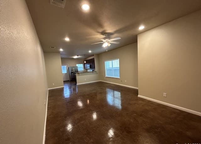rental at 570  Advantage in New Braunfels, TX — photo 3