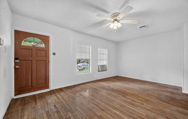 rental at 239  Nock in San Antonio, TX — photo 4