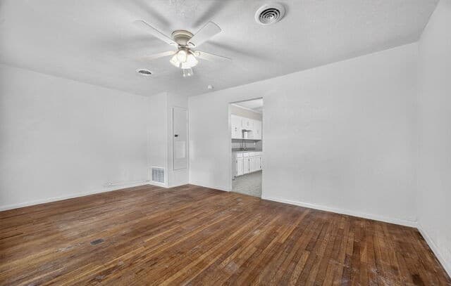 rental at 239  Nock in San Antonio, TX — photo 5