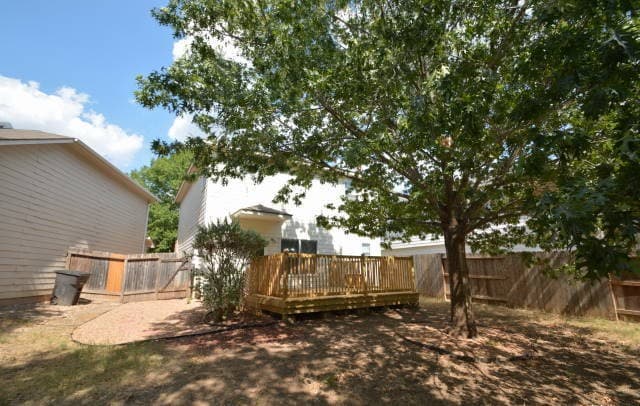 rental at 6907  Painter Way in San Antonio, TX — photo 4