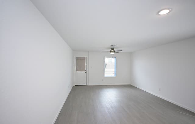 rental at 4949  Winecup Cv in Converse, TX — photo 3