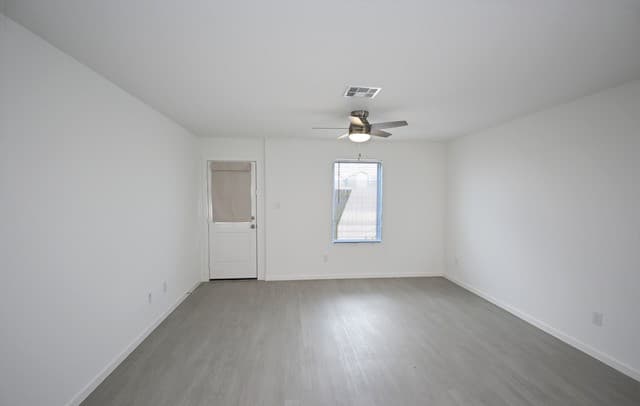 rental at 4949  Winecup Cv in Converse, TX — photo 5