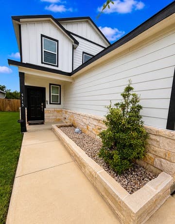 rental at 5315  Tourmaline Loop in San Antonio, TX — photo 3