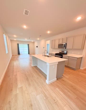 rental at 5315  Tourmaline Loop in San Antonio, TX — photo 5