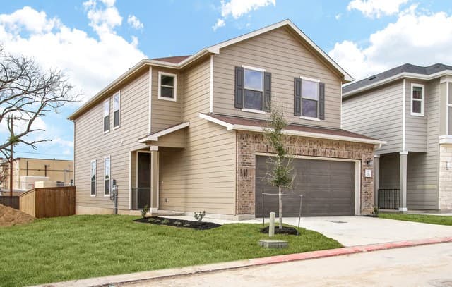 rental at 4955  Usaa Blvd Unit 26 in San Antonio, TX — photo 2
