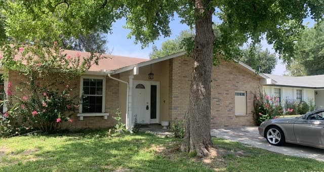 rental at 8503  Glen Ct in San Antonio, TX — photo 1