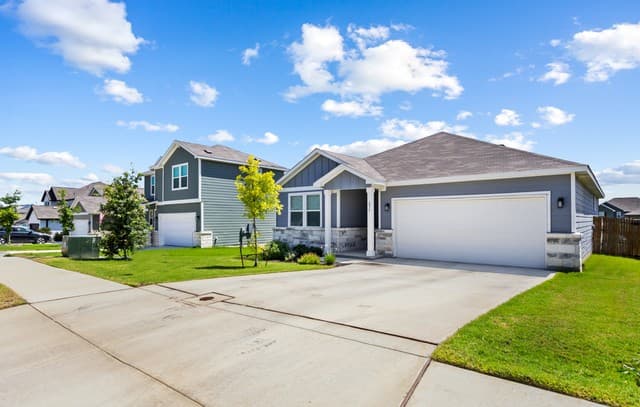 rental at 235  Brook Shadow in Cibolo, TX — photo 2